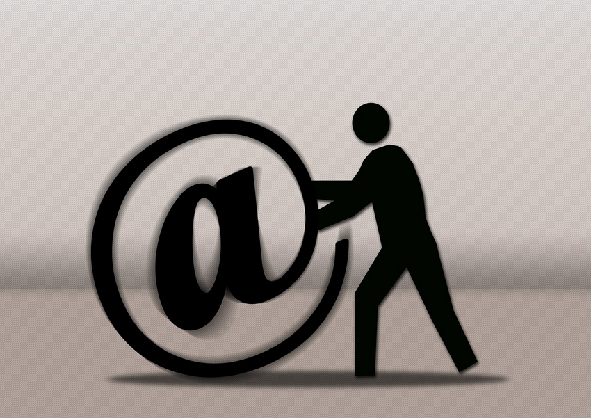 Un service client via les courriers électroniques